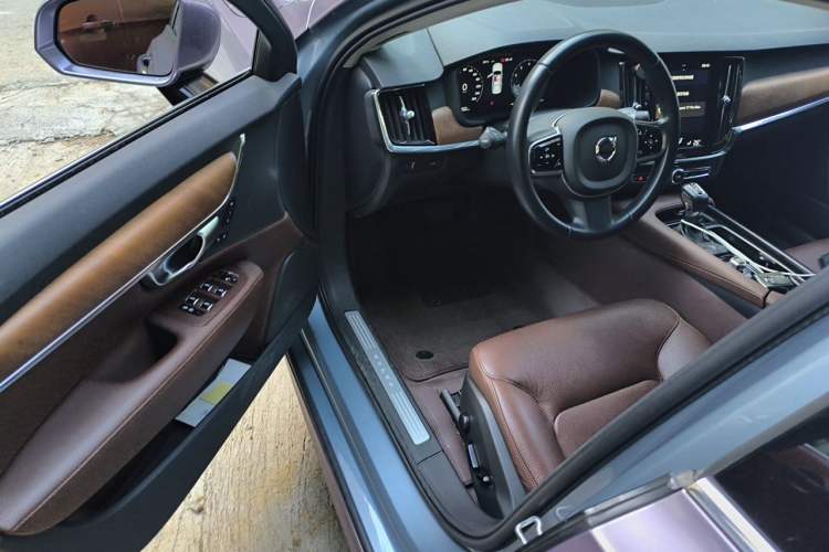 Used Volvo S90 2020 T5 Zhiyi Luxury Edition Driver Seat