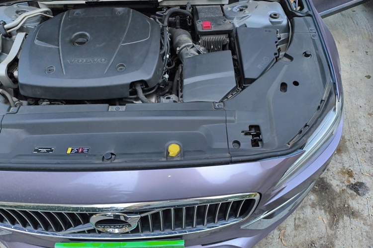 Used Volvo S90 2020 T5 Zhiyi Luxury Edition Engine Bay Left