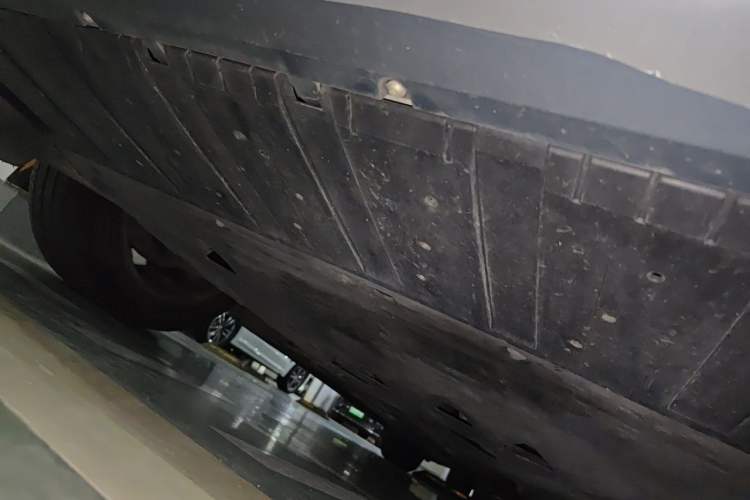 Used Volvo S90 2020 T5 Zhiyi Luxury Edition Chassis Front Left