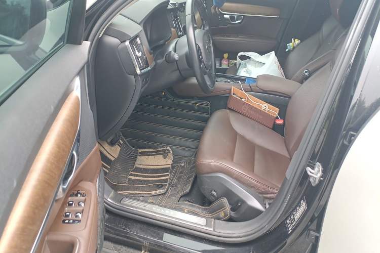 Used Volvo S90 2020 T5 Zhiyi Luxury Edition Driver Seat