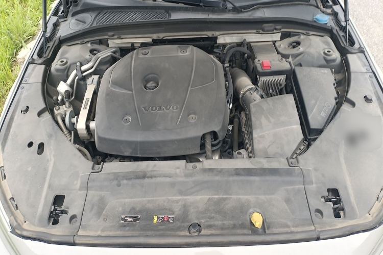 Used Volvo S90 2020 T5 Zhiyi Luxury Edition Engine Bay