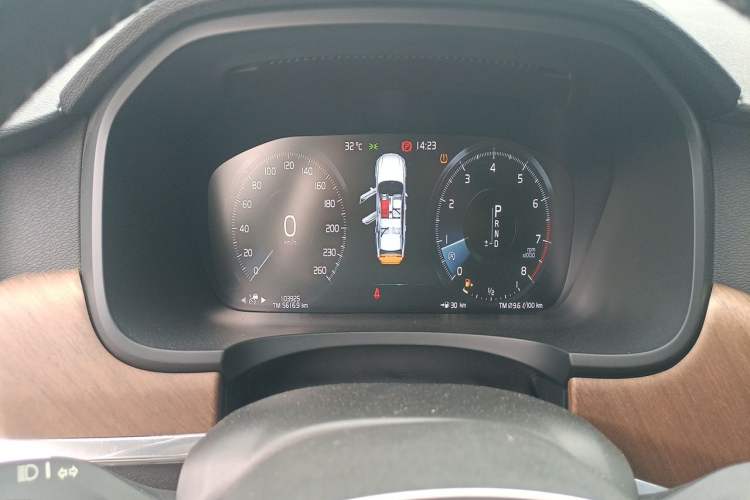 Used Volvo S90 2020 T5 Zhiyi Luxury Edition Instrument Cluster