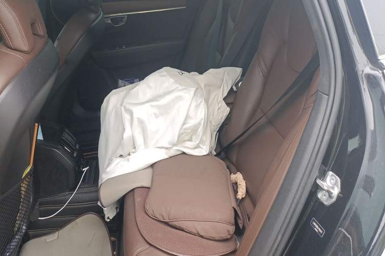 Used Volvo S90 2020 T5 Zhiyi Luxury Edition Left Rear Seat