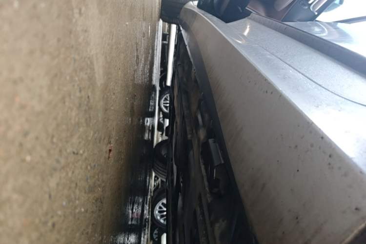 Used Volvo S90 2020 T5 Zhiyi Luxury Edition Left Side Sill