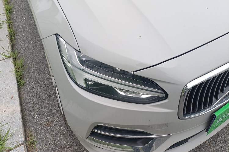 Used Volvo S90 2020 T5 Zhiyi Luxury Edition Right Front Headlight