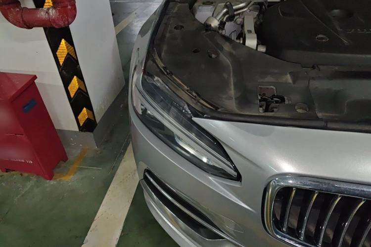 Used Volvo S90 2020 T5 Zhiyi Luxury Edition Right Front Headlight