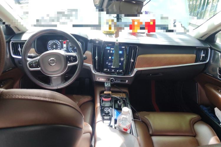 Used Volvo S90 2020 T5 Zhiya Luxury Edition Center Console