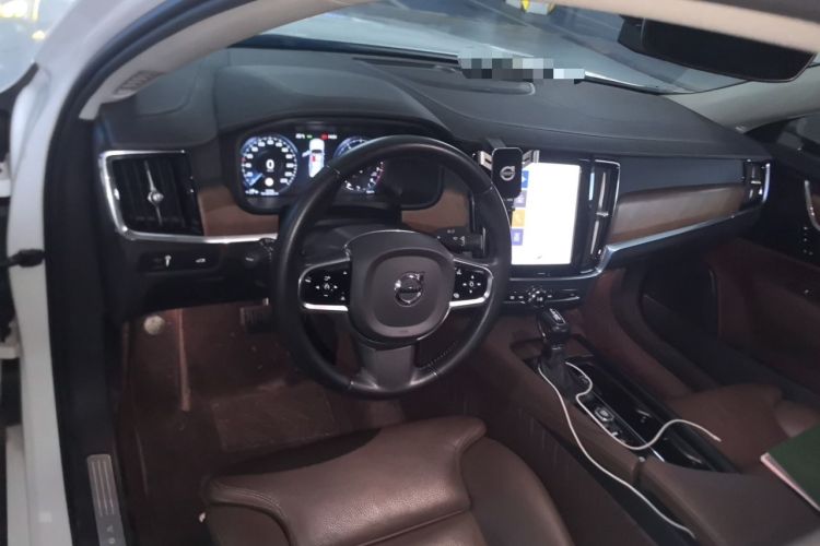 Used Volvo S90 2020 T5 Zhiyuan Luxury Edition Center Console