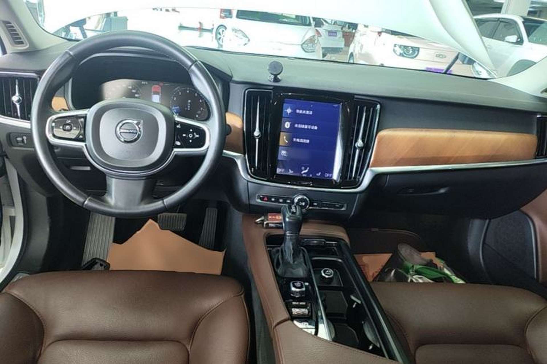 Used Volvo S90 2020 Facelifted T5 Zhiyi Luxury Edition Center Console