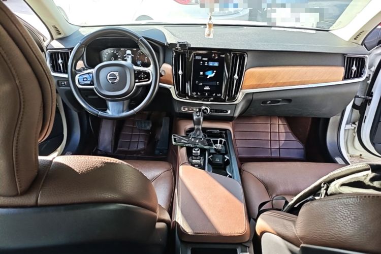 Used Volvo S90 2020 T5 Zhiyi Luxury Edition Center Console