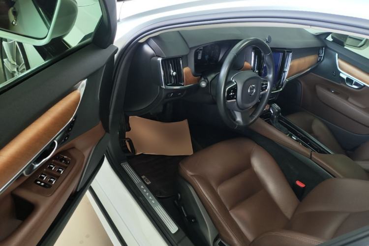 Used Volvo S90 2020 Facelifted T5 Zhiyi Luxury Edition Driver Seat