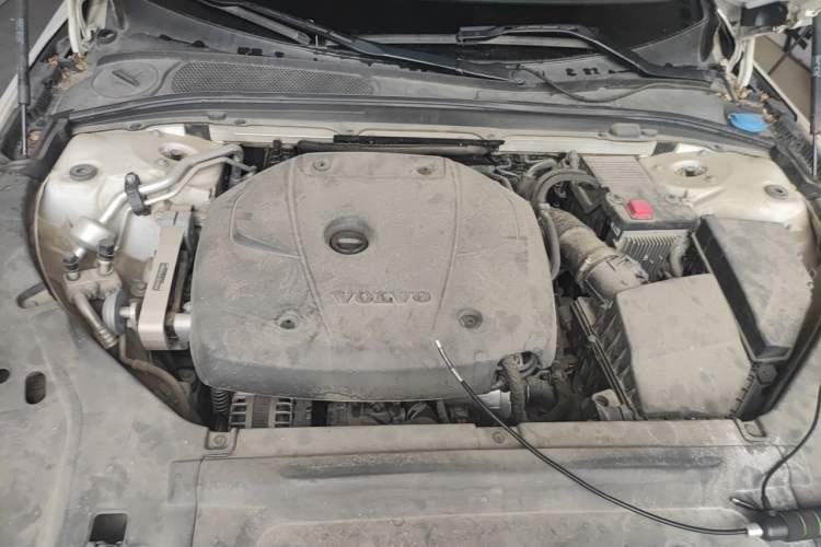 Used Volvo S90 2020 T5 Zhiyi Luxury Edition Engine Bay