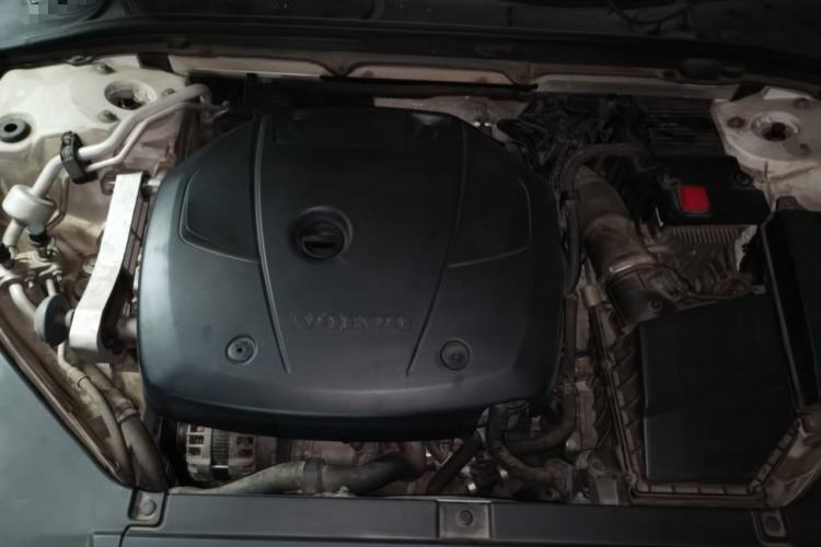 Used Volvo S90 2020 T5 Zhiyi Luxury Edition Engine Bay