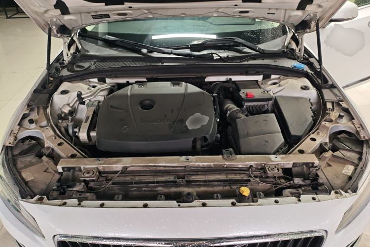 Used Volvo S90 2020 T5 Zhiyi Luxury Edition Engine Bay