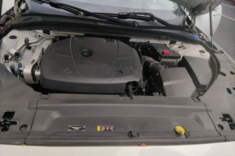Used Volvo S90 2020 Facelifted T5 Zhiyi Luxury Edition Engine Bay Left