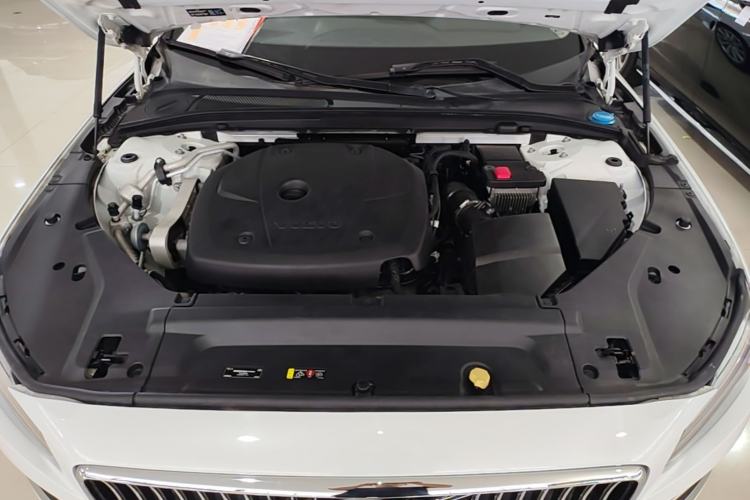 Used Volvo S90 2020 T5 Zhiyi Luxury Edition Engine Bay