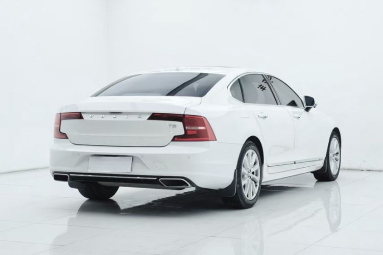 Used Volvo S90 2020 Facelifted T5 Zhiyi Luxury Edition Exterior 1