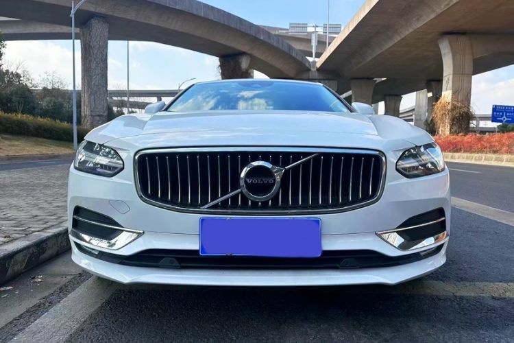 Used Volvo S90 2020 Facelifted T5 Zhiyi Luxury Edition Exterior 3