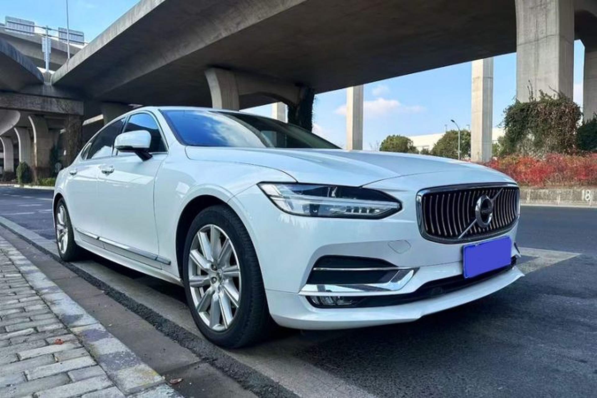 Used Volvo S90 2020 Facelifted T5 Zhiyi Luxury Edition Exterior 5