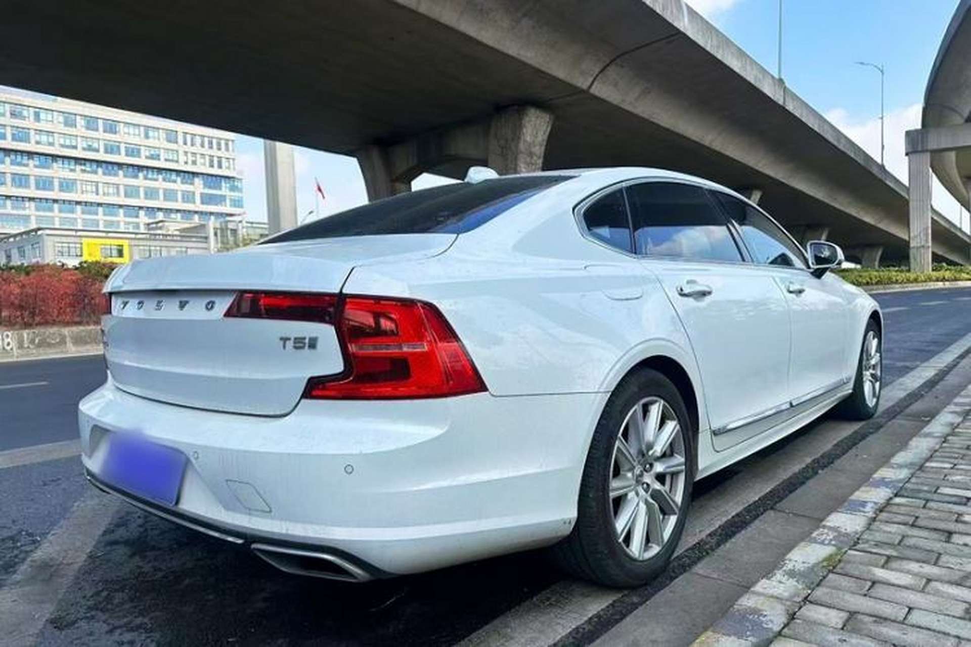 Used Volvo S90 2020 Facelifted T5 Zhiyi Luxury Edition Exterior 7