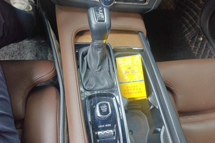 Used Volvo S90 2020 T5 Zhiyuan Luxury Edition Gear Lever