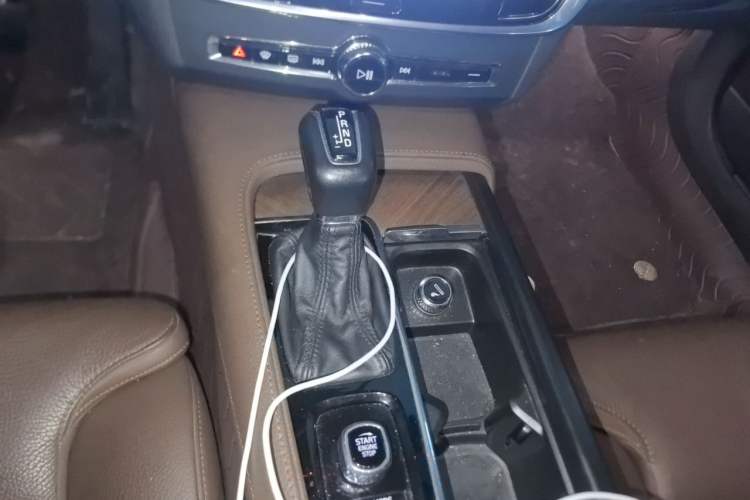 Used Volvo S90 2020 T5 Zhiyuan Luxury Edition Gear Lever