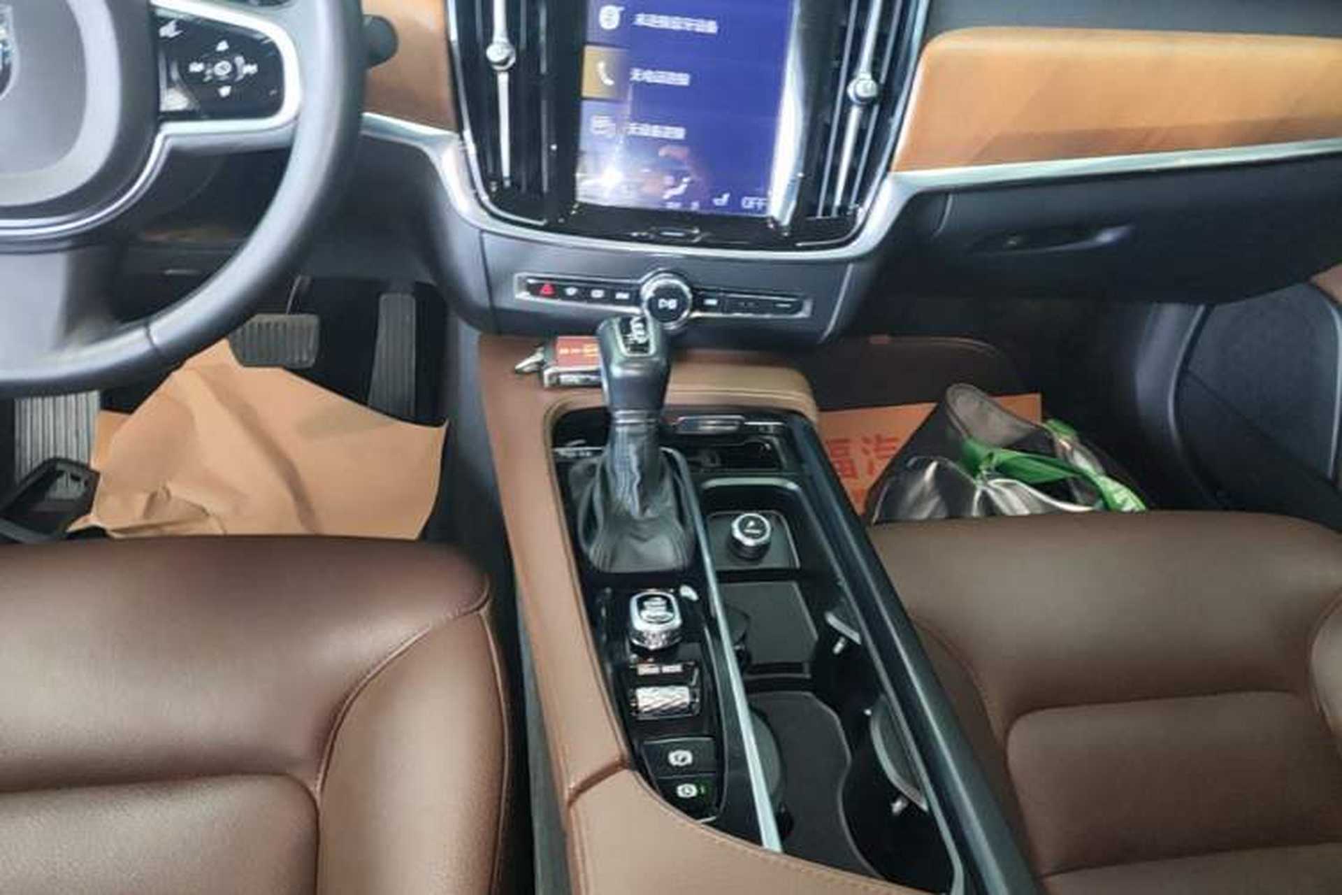 Used Volvo S90 2020 Facelifted T5 Zhiyi Luxury Edition Gear Lever