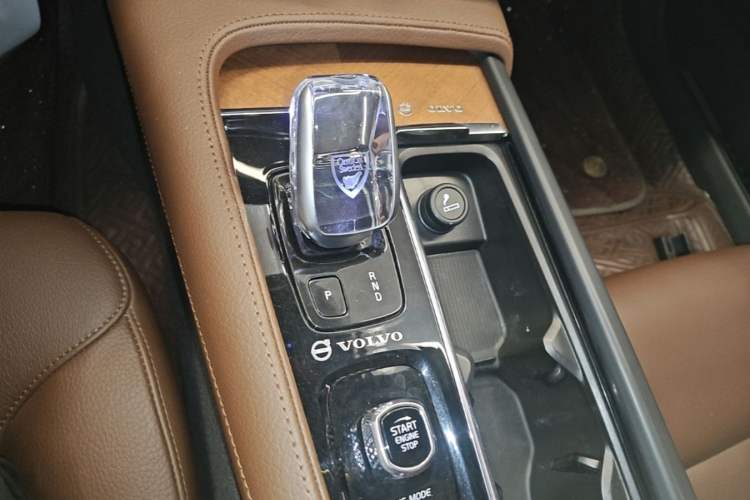 Used Volvo S90 2020 Facelifted T5 Zhiyi Luxury Edition Gear Lever
