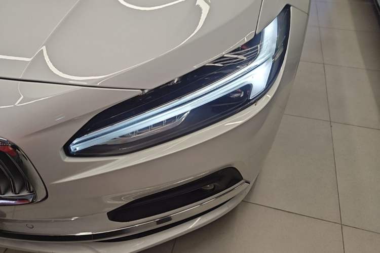 Used Volvo S90 2020 Facelifted T5 Zhiyi Luxury Edition Left Front Headlight