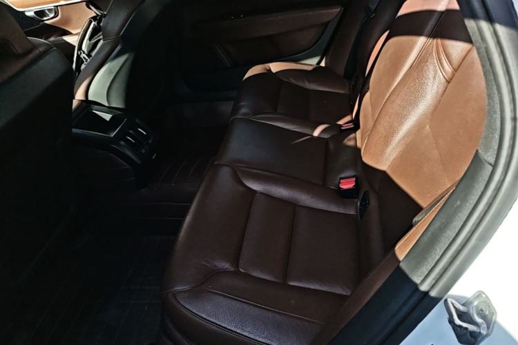 Used Volvo S90 2020 T5 Zhiyi Luxury Edition Left Rear Seat