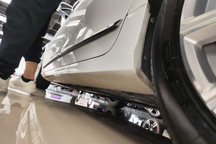 Used Volvo S90 2020 Facelifted T5 Zhiyi Luxury Edition Left Side Sill