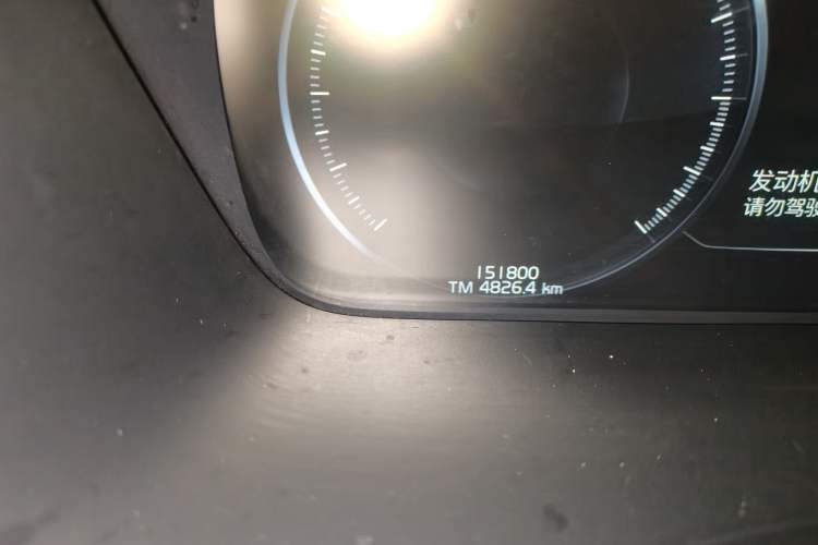 Used Volvo S90 2020 T5 Zhiyi Luxury Edition Odometer Close Up