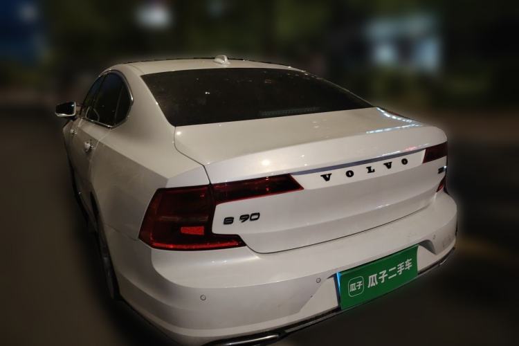 Used Volvo S90 2020 T5 Zhiyuan Luxury Edition Rear Left 45 Deg