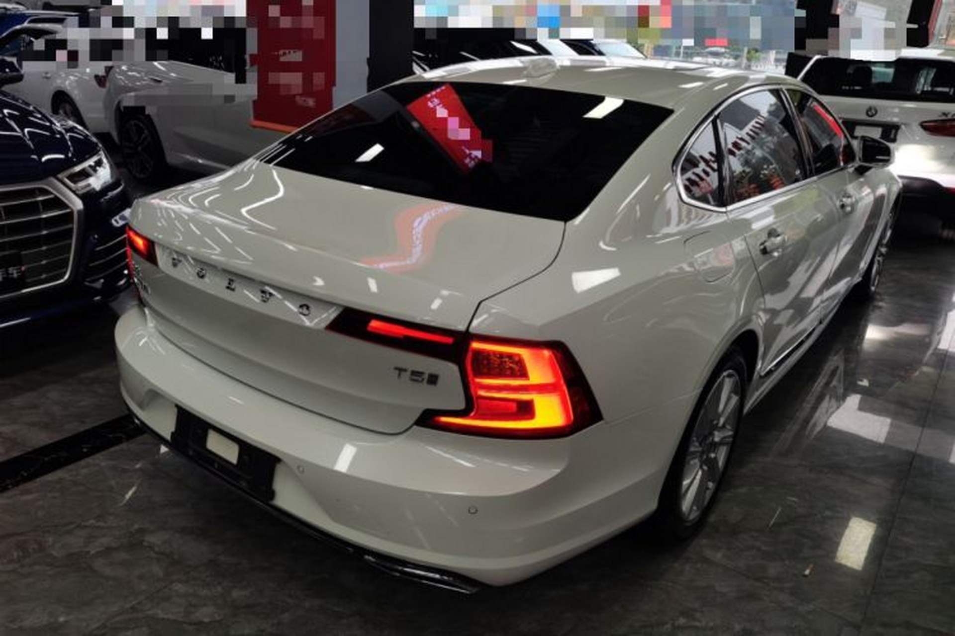 Used Volvo S90 2020 T5 Zhiyi Luxury Edition Rear Right 45 Deg