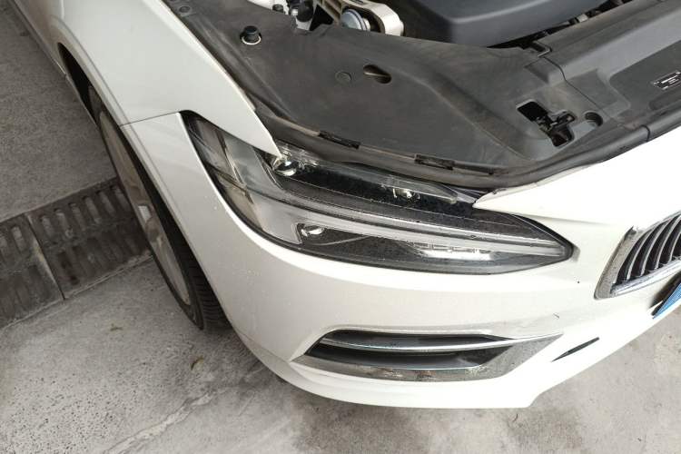 Used Volvo S90 2020 T5 Zhiyi Luxury Edition Right Front Headlight