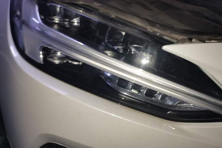 Used Volvo S90 2020 T4 SmartDrive Luxury Edition Right Front Headlight