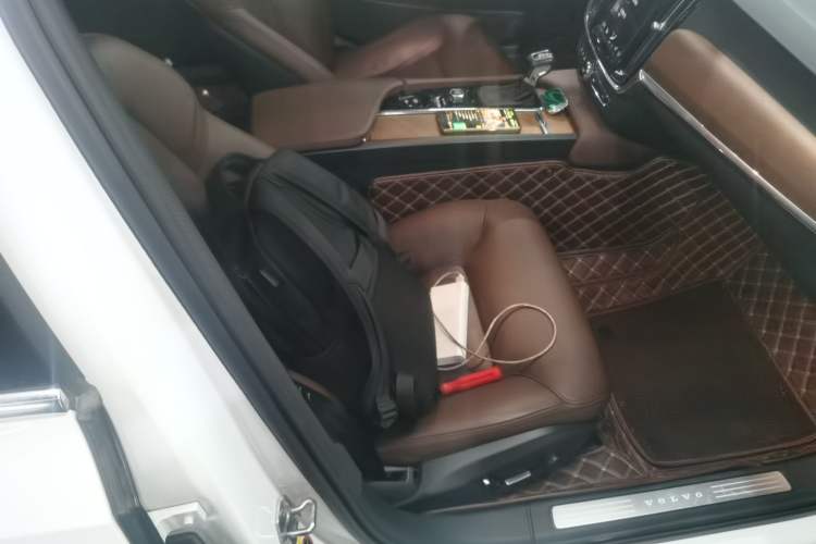Used Volvo S90 2020 Facelifted T5 Zhiyi Luxury Edition Right Front Seat