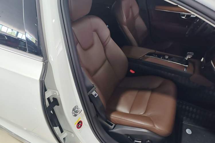 Used Volvo S90 2020 T5 Zhiyi Luxury Edition Right Front Seat