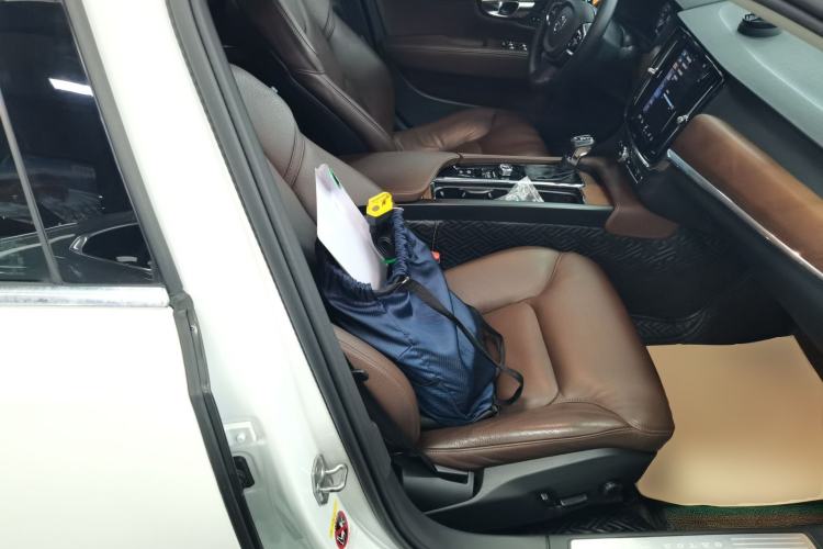 Used Volvo S90 2020 T5 Zhiyi Luxury Edition Right Front Seat