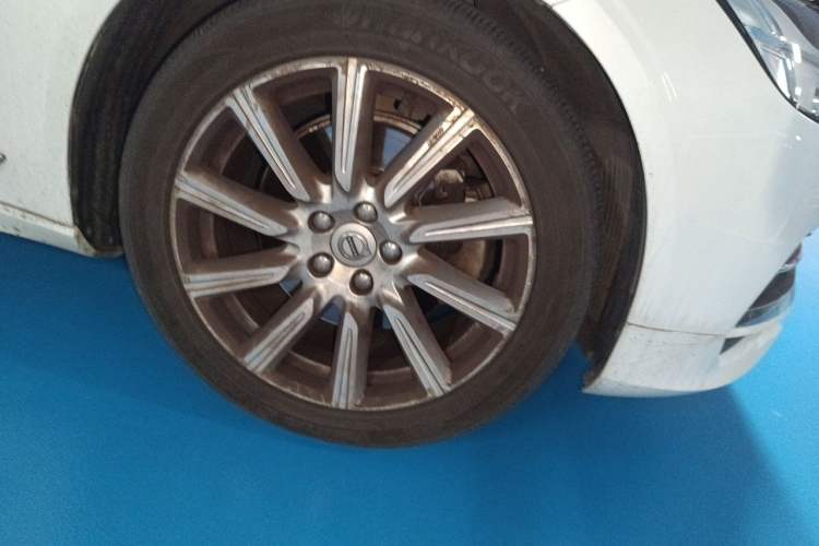 Used Volvo S90 2020 Facelifted T5 Zhiyi Luxury Edition Right Front Wheel Hub