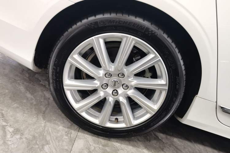 Used Volvo S90 2020 T5 Zhiyi Luxury Edition Right Rear Wheel Hub