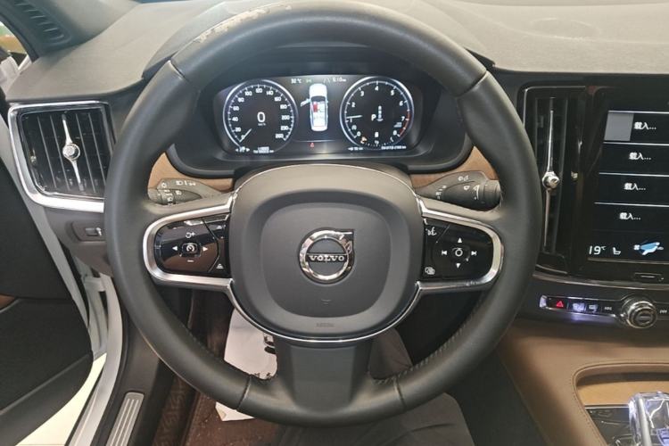 Used Volvo S90 2020 Facelifted T5 Zhiyi Luxury Edition Steering Wheel