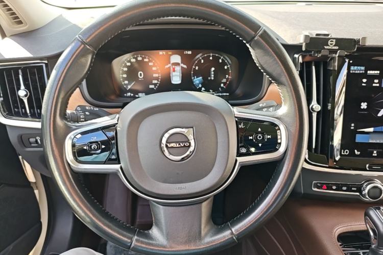 Used Volvo S90 2020 T5 Zhiyi Luxury Edition Steering Wheel