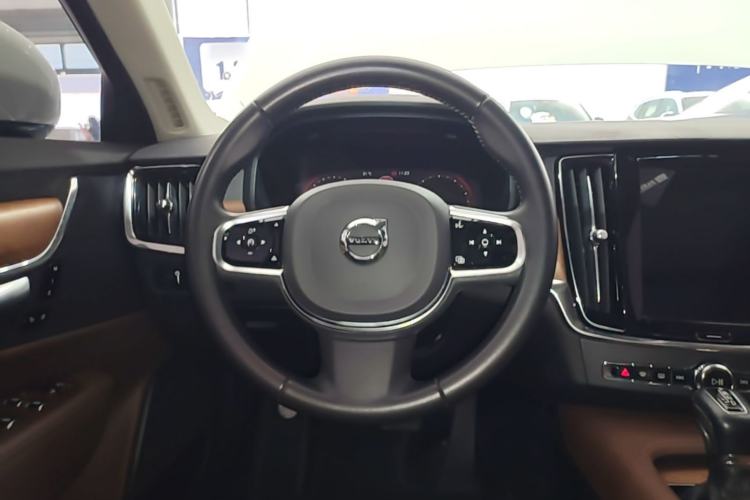 Used Volvo S90 2020 T5 Zhiyi Luxury Edition Steering Wheel