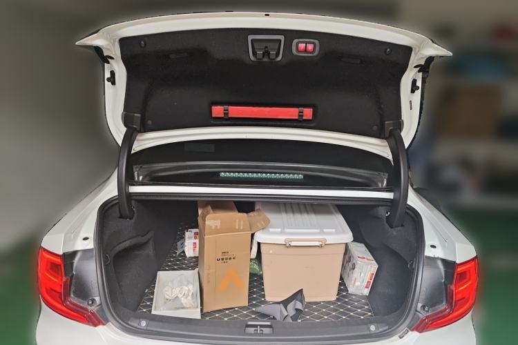 Used Volvo S90 2020 T5 Zhiyuan Luxury Edition Trunk