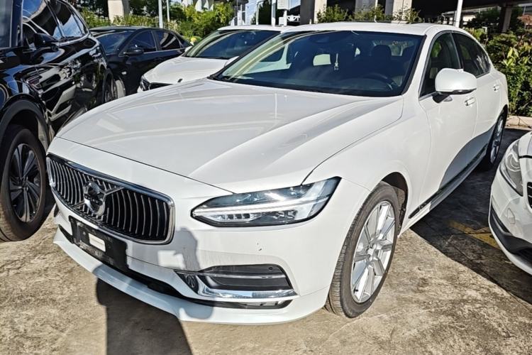 Used Volvo S90 2020 T5 Zhiyi Luxury Edition Guazi used car, China used car export, Used car for sale, Used cars, Cheapest cars for sale