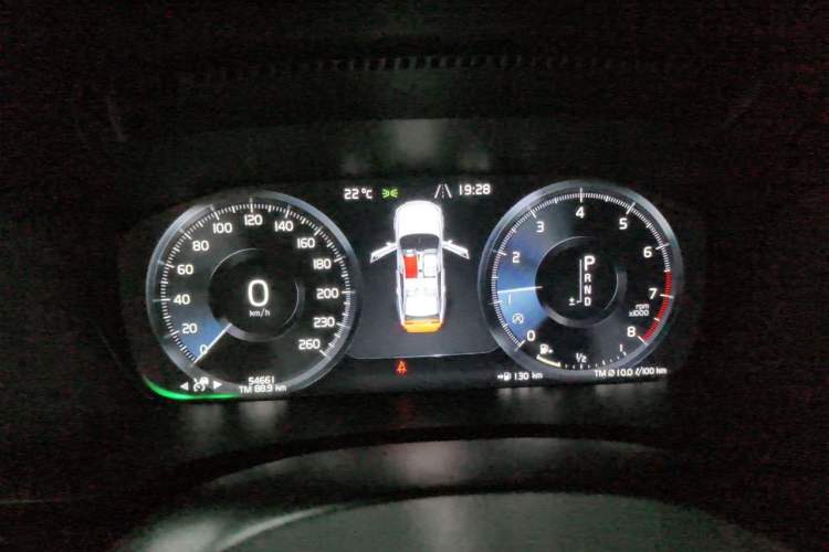 Used Volvo S90 2020 T5 Zhiyi Luxury Edition Instrument Cluster