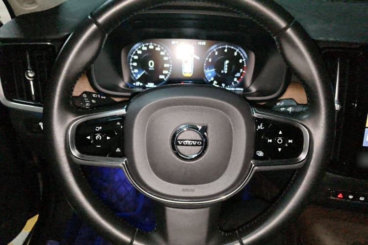 Used Volvo S90 2020 T5 Zhiyi Luxury Edition Steering Wheel