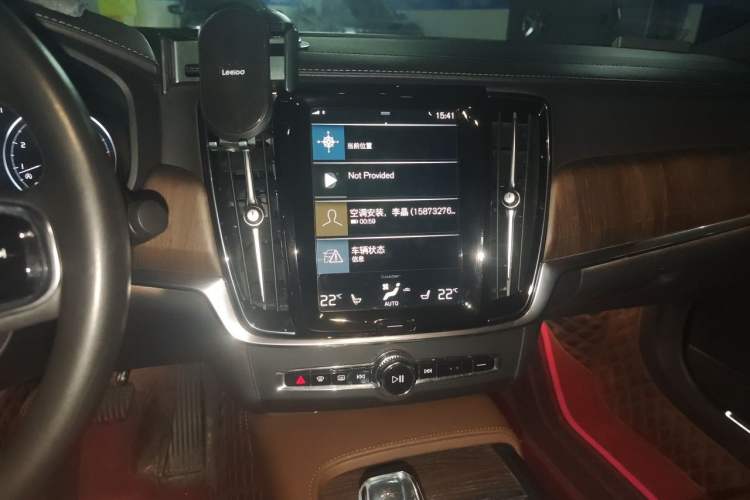 Used Volvo S90 2021 B5 Zhiyuan Luxury Edition Audio And AC Panel