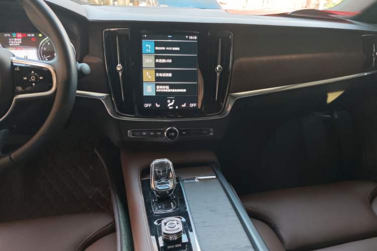 Used Volvo S90 2021 B5 Zhiyuan Luxury Edition Audio And AC Panel